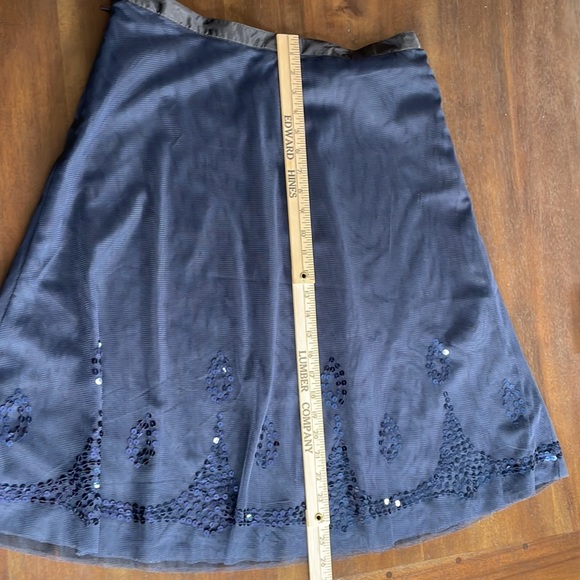 Sparkly✨Holiday Skirt in navy blue size 8 - Picture 6 of 7